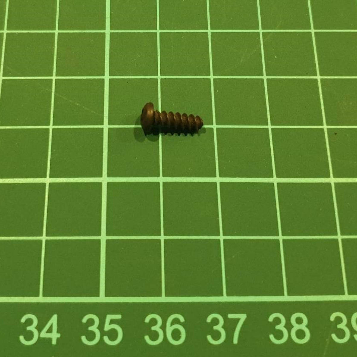 (image for) Weedeater Genuine Screw 4-20X3X8 (P.T.) 530351800